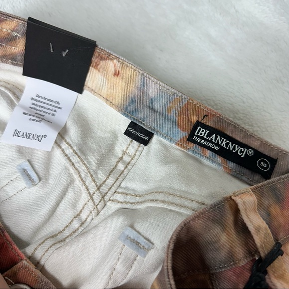 BLANKNYC The Barrow Vatican Vintage High Rise Printed Denim Shorts Angel Cherub - Picture 13 of 15